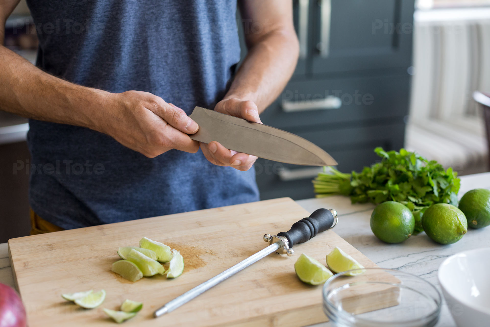 Testing Knife Sharpness