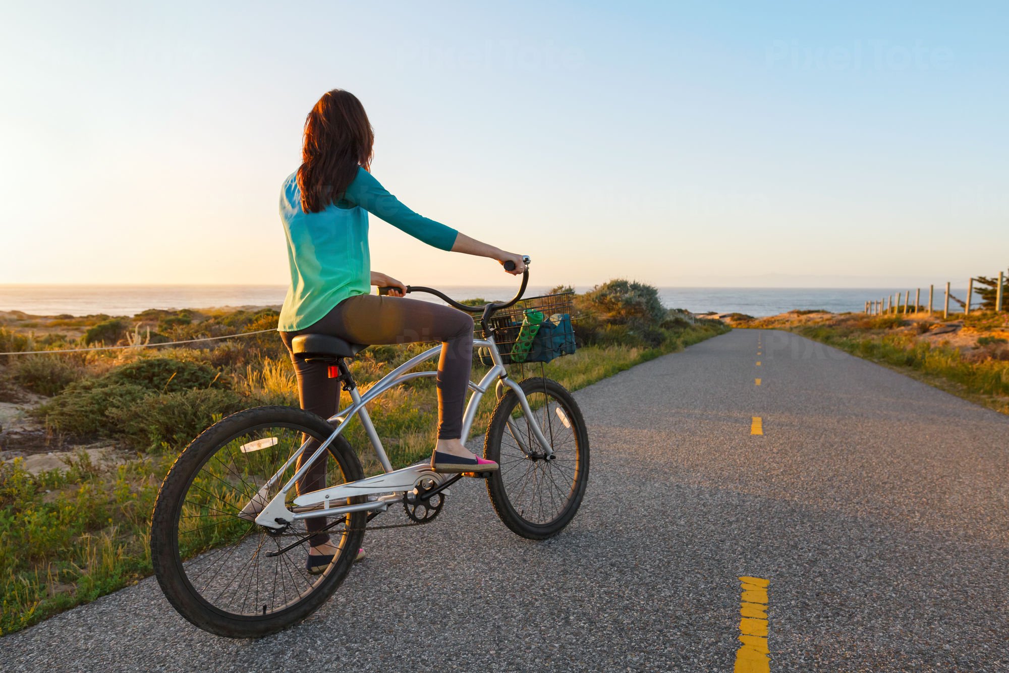 girl cruiser bike